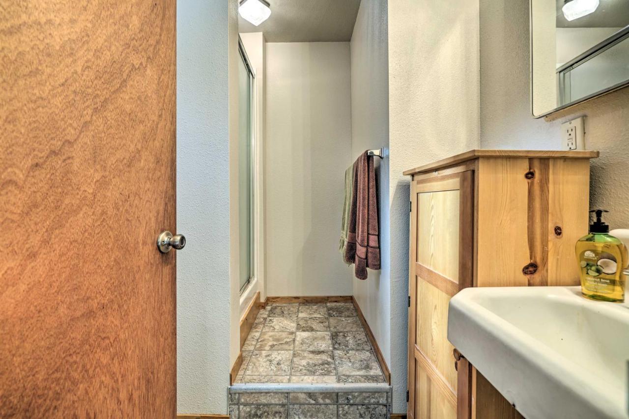 Riverfront Home Near Yosemite National Park! Groveland Extérieur photo