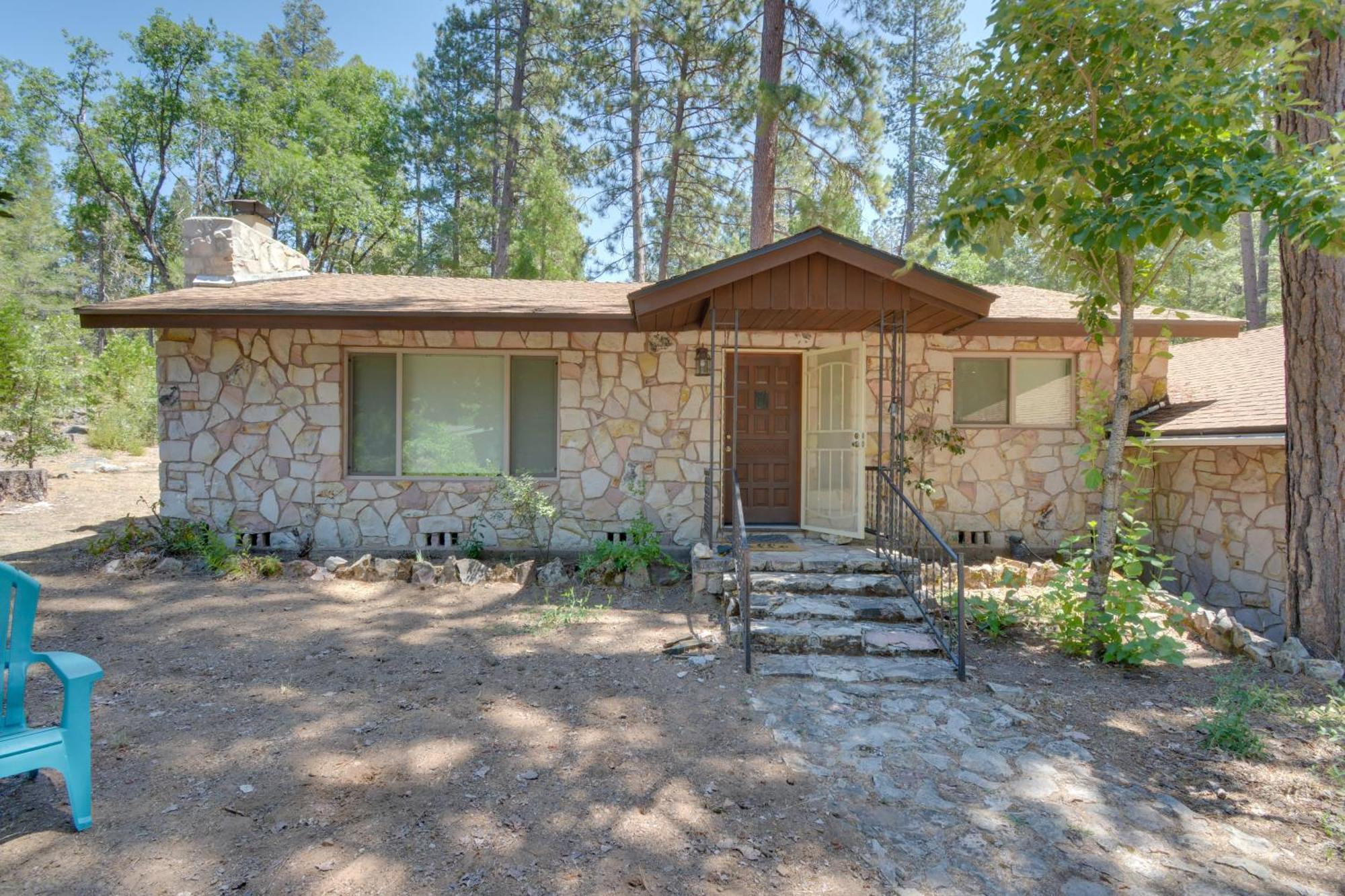 Riverfront Home Near Yosemite National Park! Groveland Extérieur photo